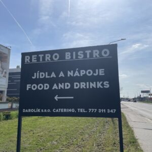 Firemní cedule a nápisy, označení sídla firmy, provozovny OSVČ