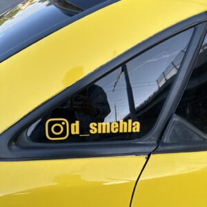 samolepka na auto instgram žlutá